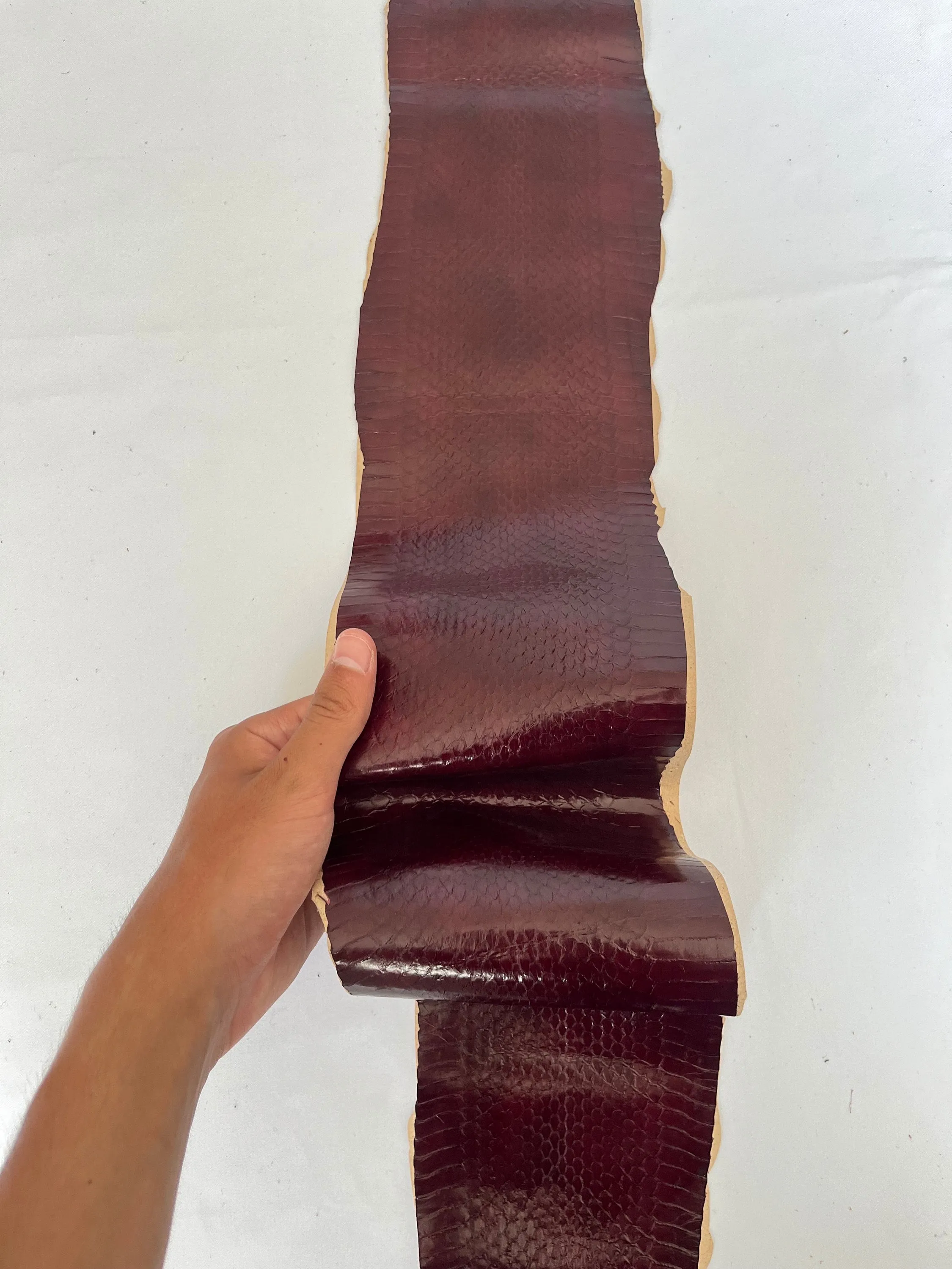 Genuine snake leather hide, thin and glossy color bordo, thickness 0,3mm(1 oz)