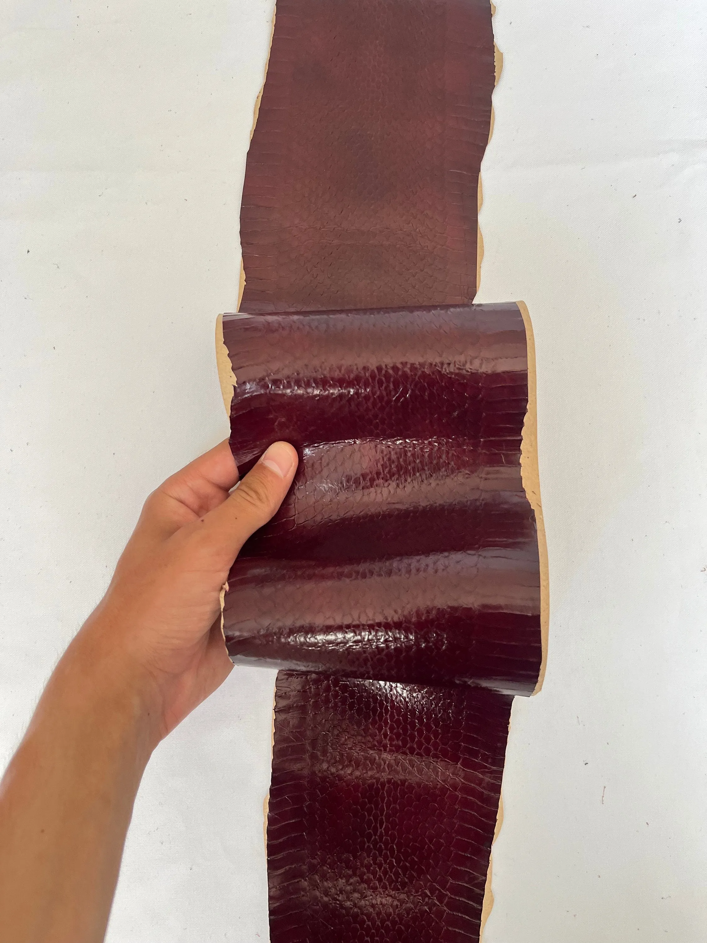 Genuine snake leather hide, thin and glossy color bordo, thickness 0,3mm(1 oz)