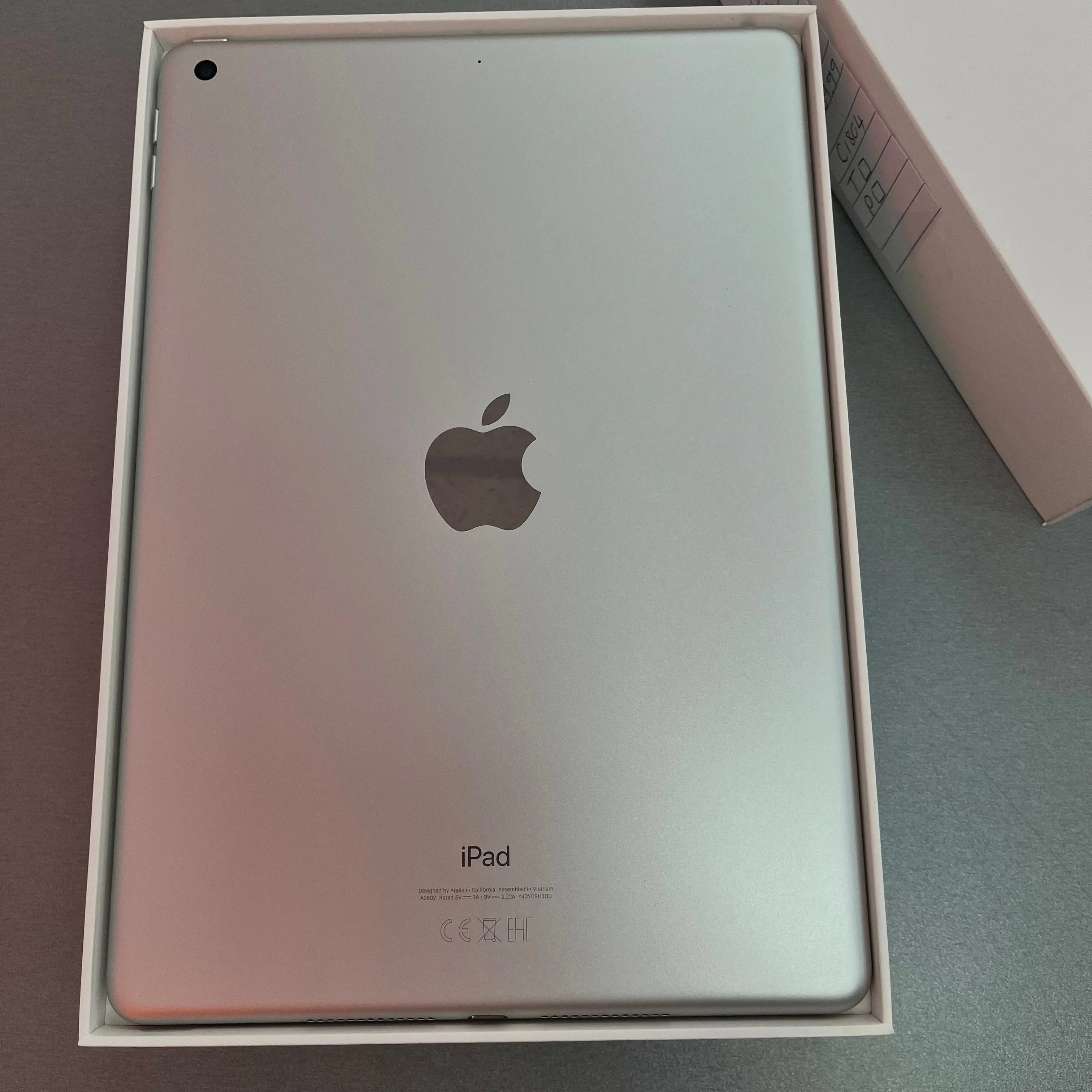 iPad 9th Generation 64GB Silver