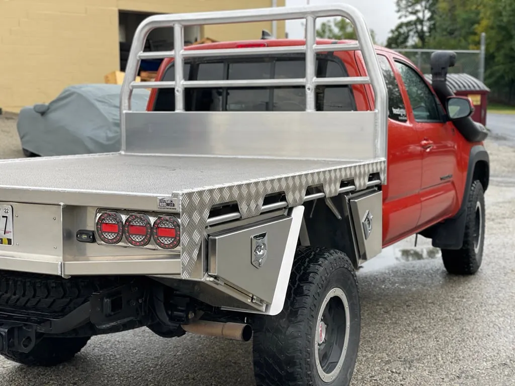 Mid-Size Norweld Deluxe Flatbed Tray