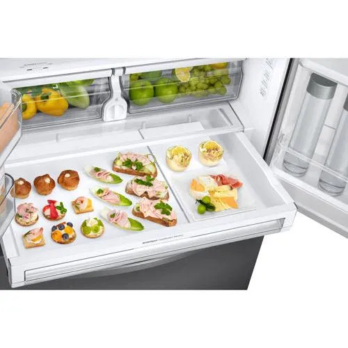 Samsung 36-inch, 28 cu.ft. French 3-Door Refrigerator with External Water and Ice Dispensing System RF28R6201SR/AA