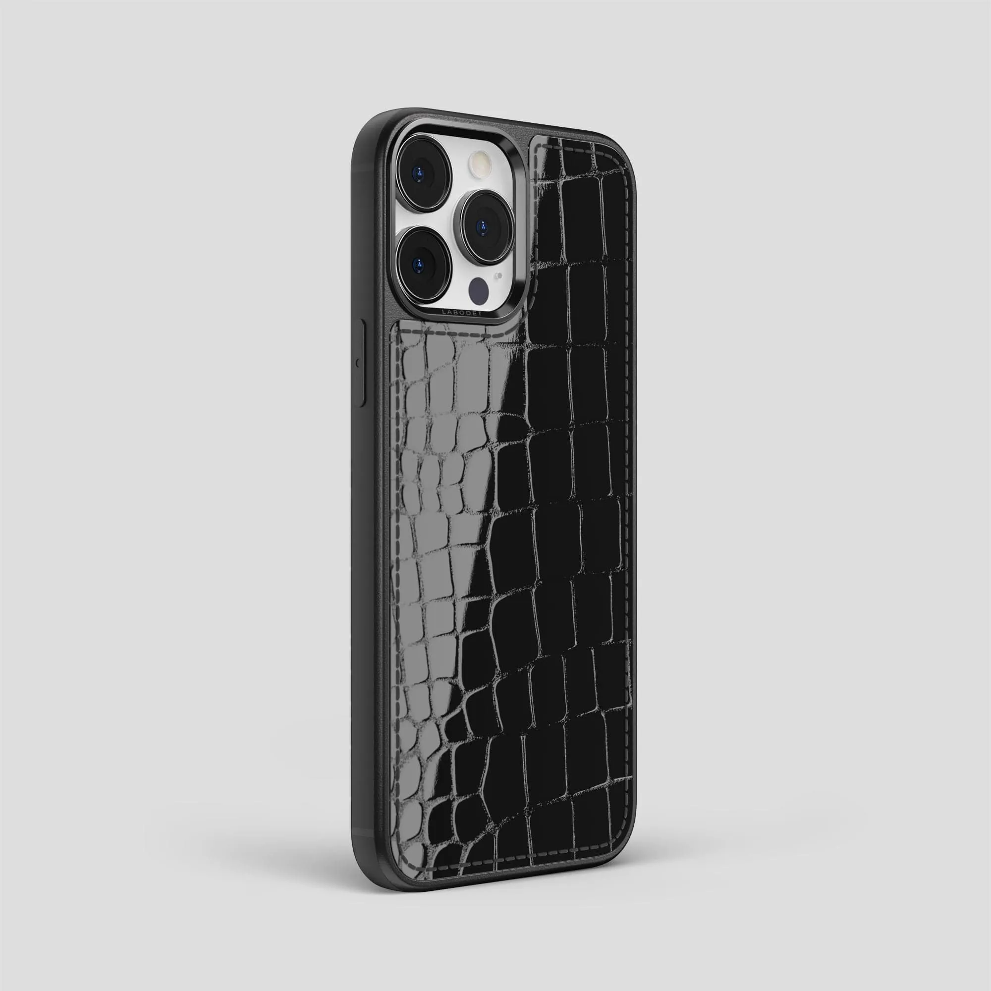 Sport Case For iPhone 15 Pro Max In Shiny Alligator