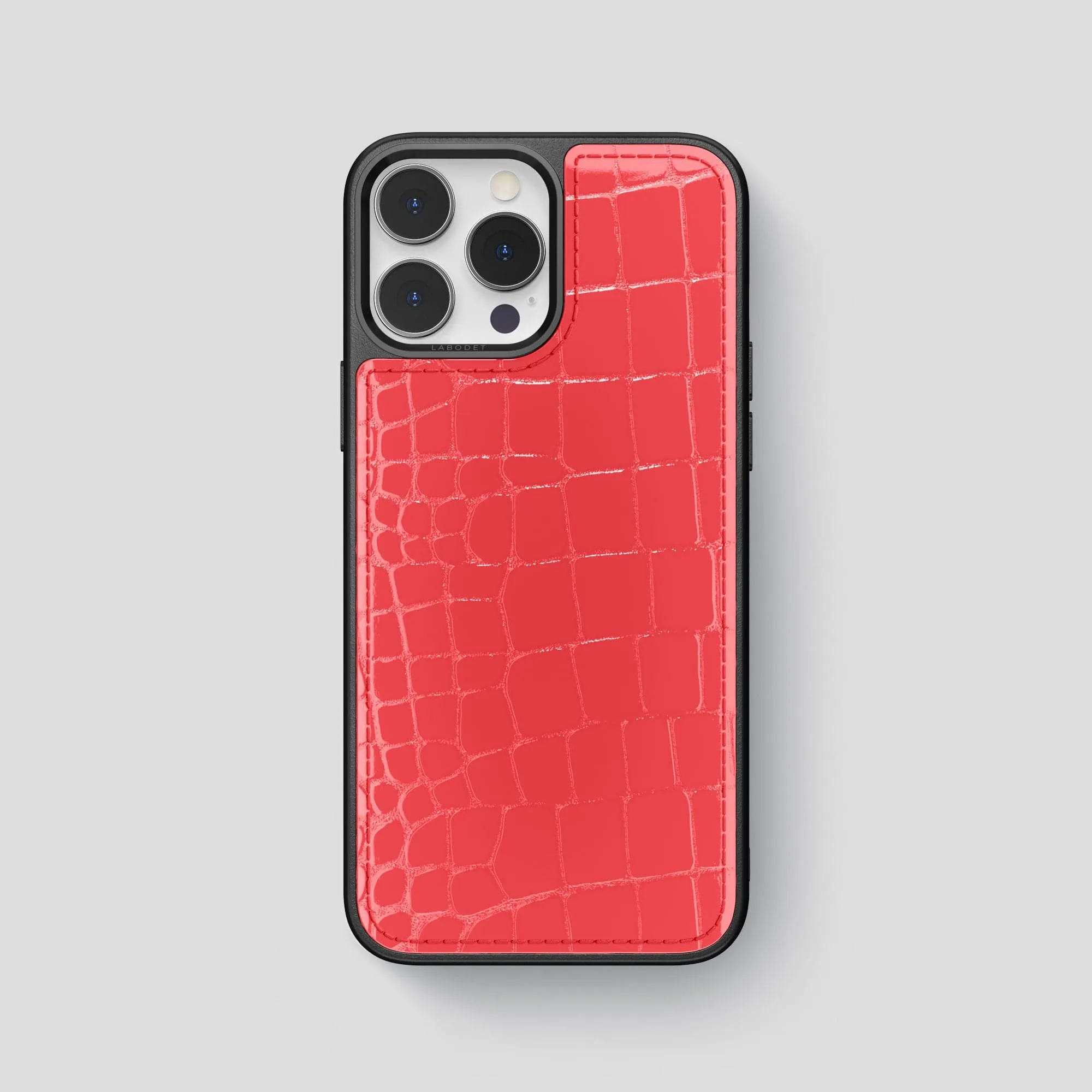 Sport Case For iPhone 15 Pro Max In Shiny Alligator